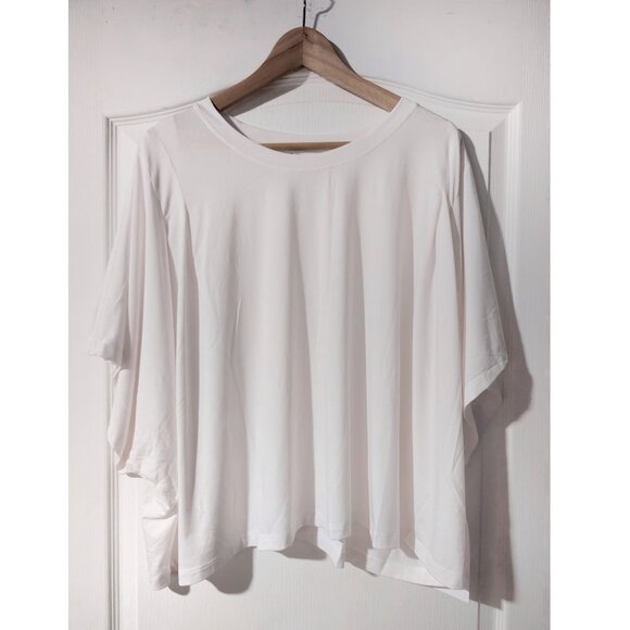 Athleta | Elemental Cropped Tee In White - Picture 4 of 14